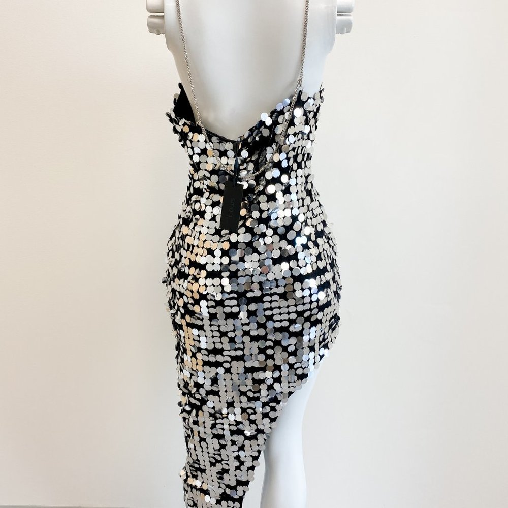 H:ours Bella Midi Dress in Silver - Picture 4 of 5